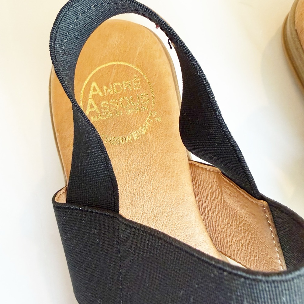 Andre Assous Nigella Featherweights Sandal - Picture 8 of 10